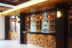 2.BAR SEKOLAH PEHOTELAN BALI  