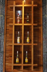 5.BAR SEKOLAH PEHOTELAN BALI  